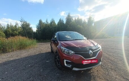 Renault Kaptur I рестайлинг, 2019 год, 1 600 000 рублей, 5 фотография