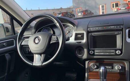 Volkswagen Touareg III, 2015 год, 3 000 000 рублей, 20 фотография