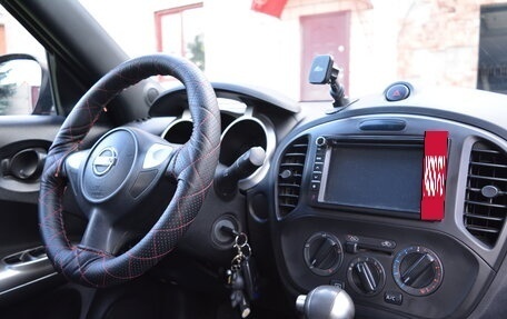 Nissan Juke II, 2013 год, 950 000 рублей, 10 фотография