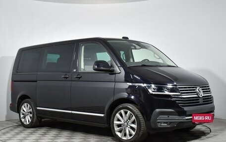 Volkswagen Multivan T6 рестайлинг, 2020 год, 6 150 000 рублей, 3 фотография