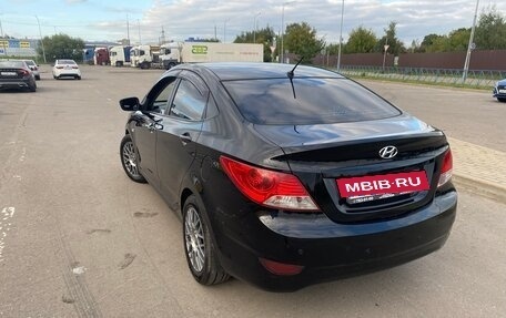 Hyundai Solaris II рестайлинг, 2013 год, 700 000 рублей, 14 фотография