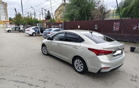 Hyundai Solaris II рестайлинг, 2018 год, 1 190 000 рублей, 3 фотография