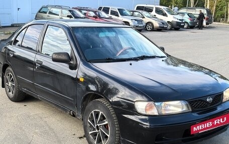 Nissan Almera, 1998 год, 98 000 рублей, 2 фотография