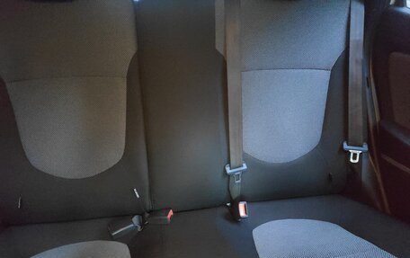 Hyundai Solaris II рестайлинг, 2012 год, 740 000 рублей, 11 фотография
