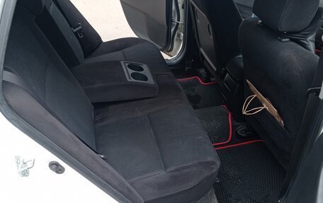 Toyota Corolla, 2004 год, 700 000 рублей, 10 фотография