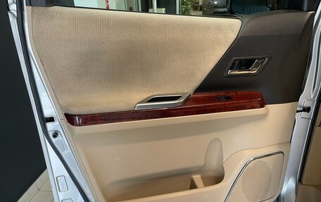 Toyota Alphard III, 2009 год, 1 990 000 рублей, 17 фотография