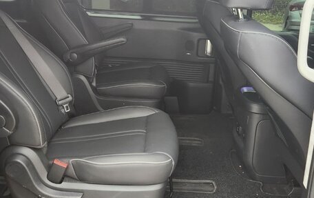 Hyundai Staria, 2022 год, 2 804 000 рублей, 15 фотография