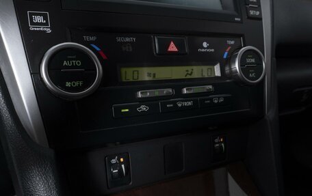 Toyota Camry, 2014 год, 1 794 000 рублей, 15 фотография