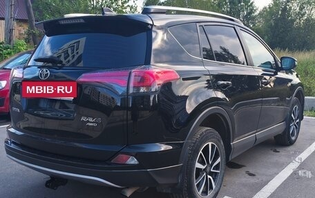Toyota RAV4, 2018 год, 2 480 000 рублей, 4 фотография