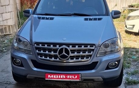 Mercedes-Benz M-Класс, 2008 год, 1 550 000 рублей, 1 фотография