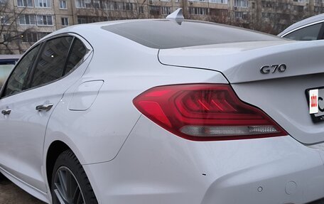 Genesis G70 I, 2018 год, 1 990 000 рублей, 6 фотография
