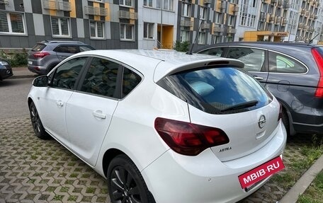 Opel Astra J, 2010 год, 780 000 рублей, 6 фотография