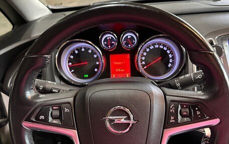 Opel Astra J, 2010 год, 780 000 рублей, 11 фотография