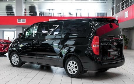 Hyundai Grand Starex Grand Starex I рестайлинг 2, 2013 год, 1 399 000 рублей, 4 фотография