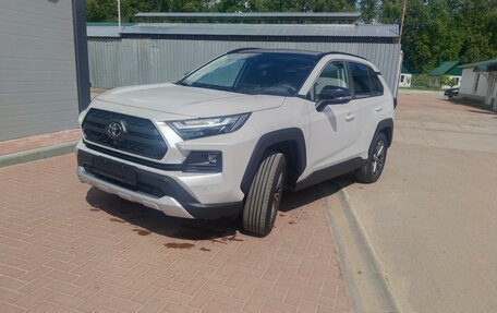 Toyota RAV4, 2024 год, 3 820 000 рублей, 1 фотография