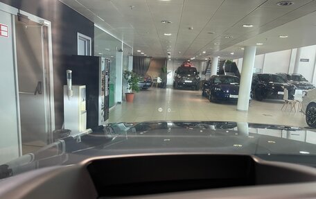 Land Rover Range Rover IV рестайлинг, 2018 год, 7 200 000 рублей, 15 фотография