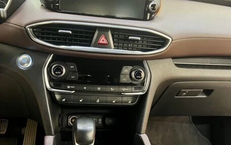 Hyundai Santa Fe IV, 2020 год, 2 600 000 рублей, 9 фотография