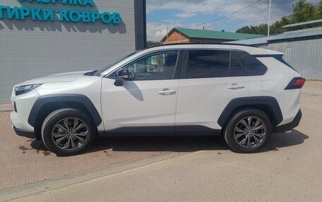 Toyota RAV4, 2024 год, 3 820 000 рублей, 4 фотография