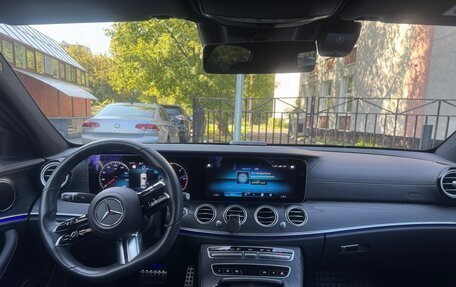 Mercedes-Benz E-Класс, 2020 год, 5 100 000 рублей, 12 фотография