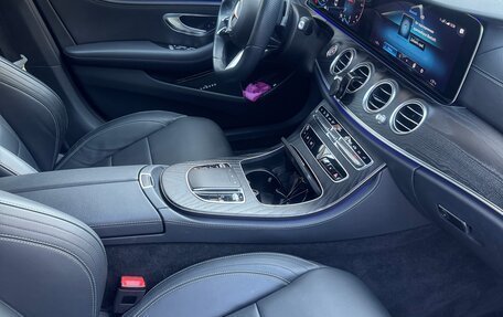 Mercedes-Benz E-Класс, 2020 год, 5 100 000 рублей, 11 фотография