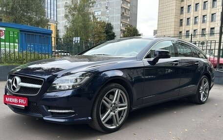 Mercedes-Benz CLS, 2013 год, 2 750 000 рублей, 4 фотография