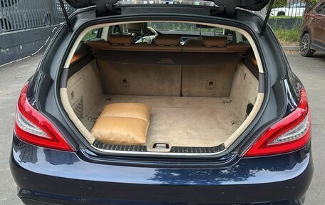 Mercedes-Benz CLS, 2013 год, 2 750 000 рублей, 13 фотография