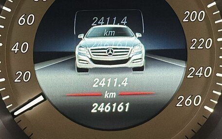 Mercedes-Benz CLS, 2013 год, 2 750 000 рублей, 23 фотография