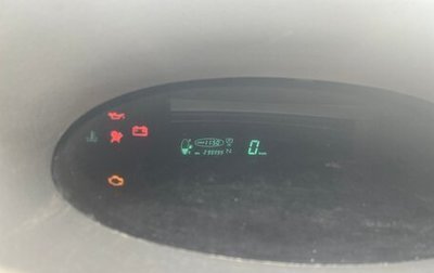 Toyota Vitz, 2000 год, 320 000 рублей, 1 фотография