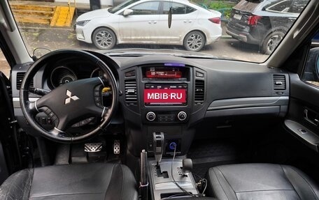 Mitsubishi Pajero IV, 2011 год, 1 290 000 рублей, 16 фотография