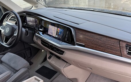 Volkswagen Multivan, 2022 год, 6 500 000 рублей, 9 фотография