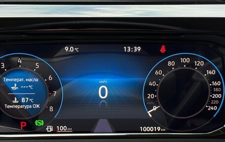Volkswagen Multivan, 2022 год, 6 500 000 рублей, 17 фотография