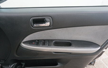 Honda Stream I рестайлинг, 2004 год, 829 000 рублей, 18 фотография