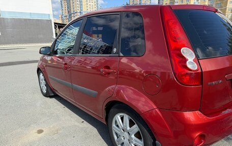 Ford Fiesta, 2007 год, 550 000 рублей, 2 фотография