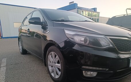 KIA Rio III рестайлинг, 2016 год, 1 050 000 рублей, 2 фотография