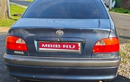 Toyota Avensis III рестайлинг, 2000 год, 230 000 рублей, 8 фотография