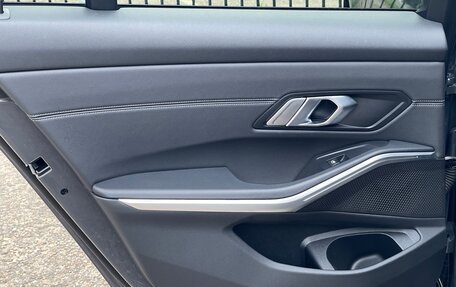 BMW 3 серия, 2020 год, 2 799 000 рублей, 21 фотография