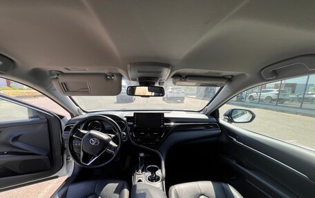 Toyota Camry, 2021 год, 3 100 000 рублей, 7 фотография