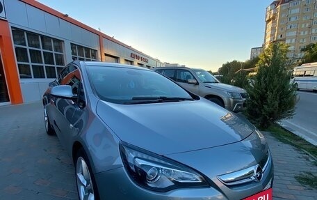 Opel Astra J, 2012 год, 900 000 рублей, 3 фотография
