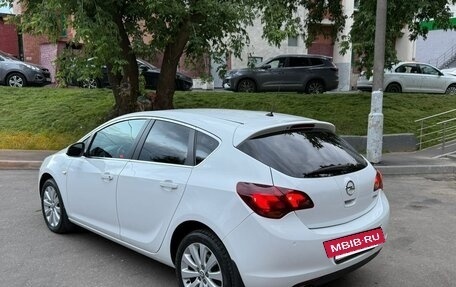 Opel Astra J, 2012 год, 795 000 рублей, 5 фотография