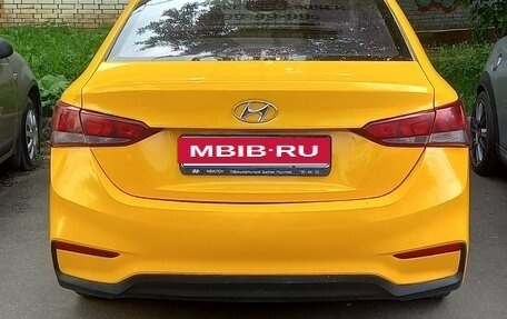 Hyundai Solaris II рестайлинг, 2017 год, 675 000 рублей, 2 фотография