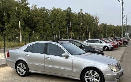 Mercedes-Benz E-Класс, 2003 год, 999 000 рублей, 3 фотография