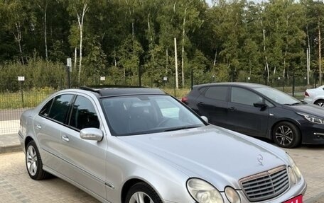 Mercedes-Benz E-Класс, 2003 год, 999 000 рублей, 5 фотография