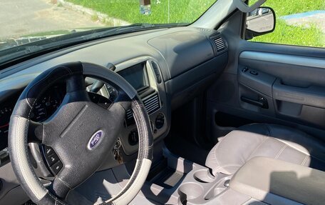 Ford Explorer III, 2003 год, 920 000 рублей, 10 фотография