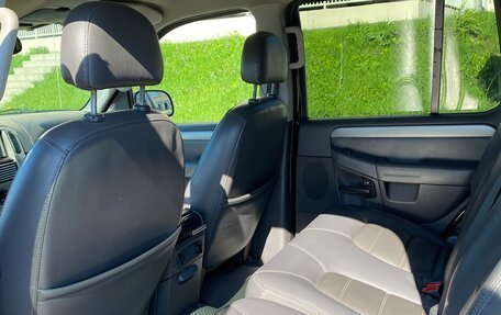 Ford Explorer III, 2003 год, 920 000 рублей, 15 фотография