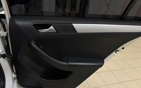 Volkswagen Jetta VI, 2012 год, 1 280 000 рублей, 17 фотография