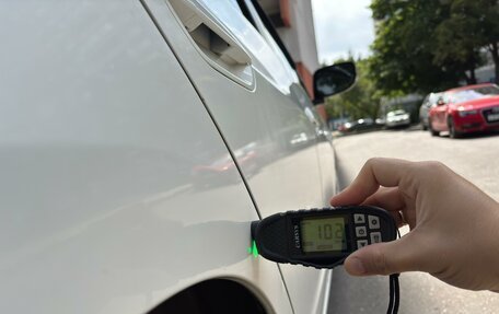 Honda Insight II рестайлинг, 2010 год, 900 000 рублей, 27 фотография