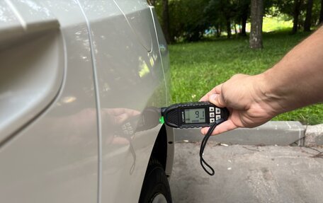 Honda Insight II рестайлинг, 2010 год, 900 000 рублей, 26 фотография