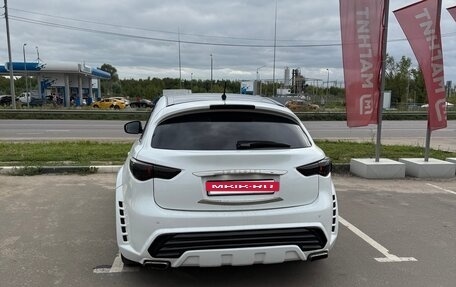 Infiniti QX70, 2014 год, 1 880 000 рублей, 6 фотография
