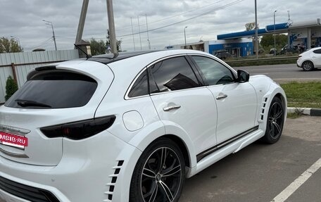 Infiniti QX70, 2014 год, 1 880 000 рублей, 7 фотография