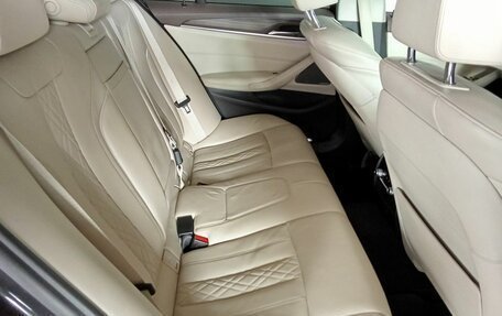 BMW 5 серия, 2017 год, 2 820 000 рублей, 10 фотография